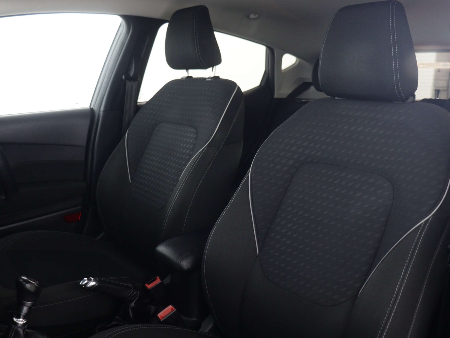 Used Ford Fiesta 2018 for sale - 75909466: Photo 42