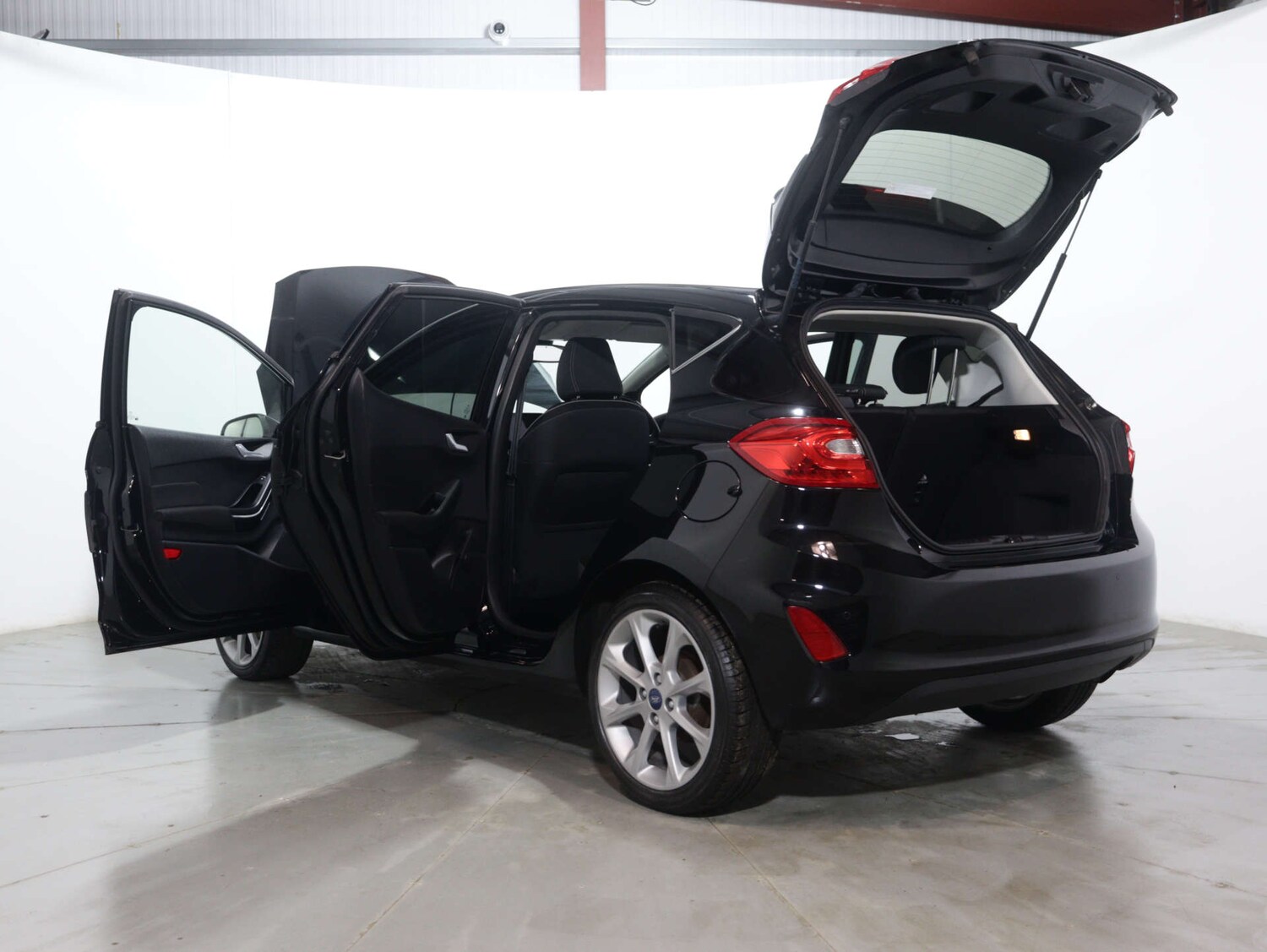 Used Ford Fiesta 2018 for sale - 75909466: Photo 52