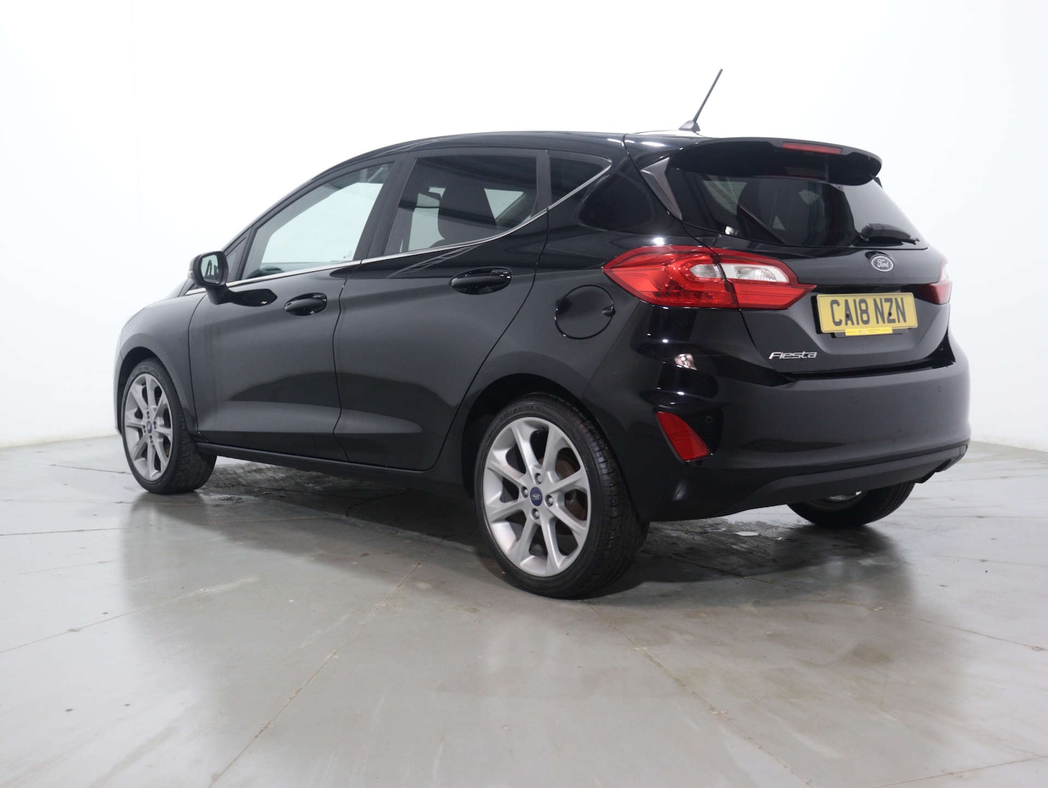 Used Ford Fiesta 2018 for sale - 75909466: Photo 8