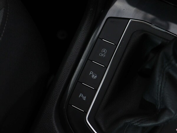 Used Volkswagen Tiguan 2020 for sale - 75107049: Photo 32