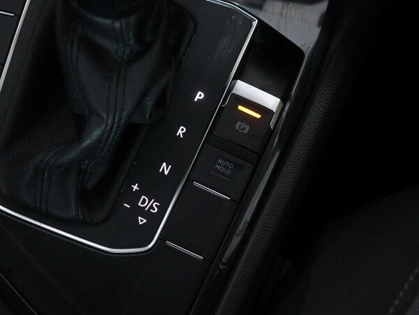 Used Volkswagen Tiguan 2020 for sale - 75107049: Photo 33