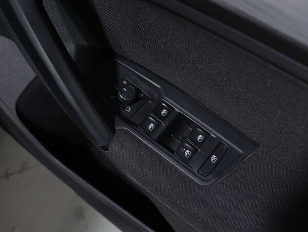Used Volkswagen Tiguan 2020 for sale - 75107049: Photo 39