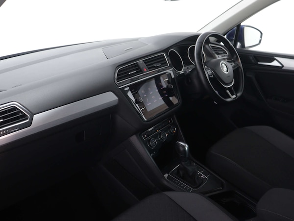 Used Volkswagen Tiguan 2020 for sale - 75107049: Photo 44