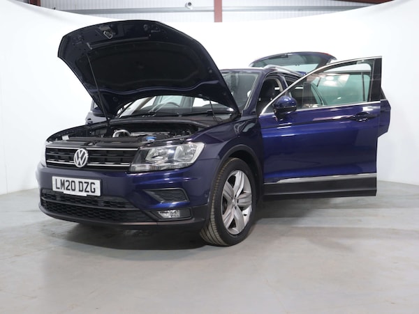 Used Volkswagen Tiguan 2020 for sale - 75107049: Photo 56