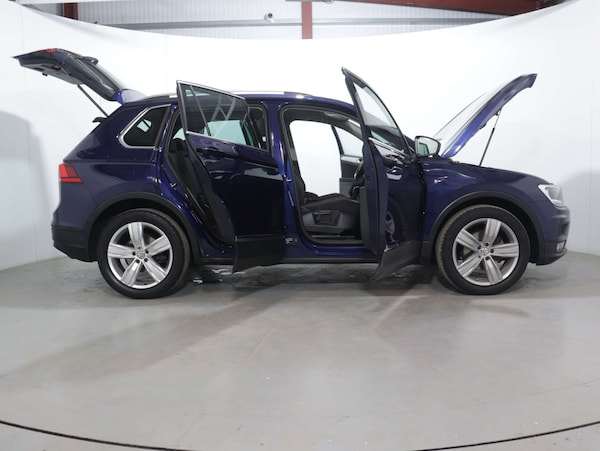 Used Volkswagen Tiguan 2020 for sale - 75107049: Photo 61