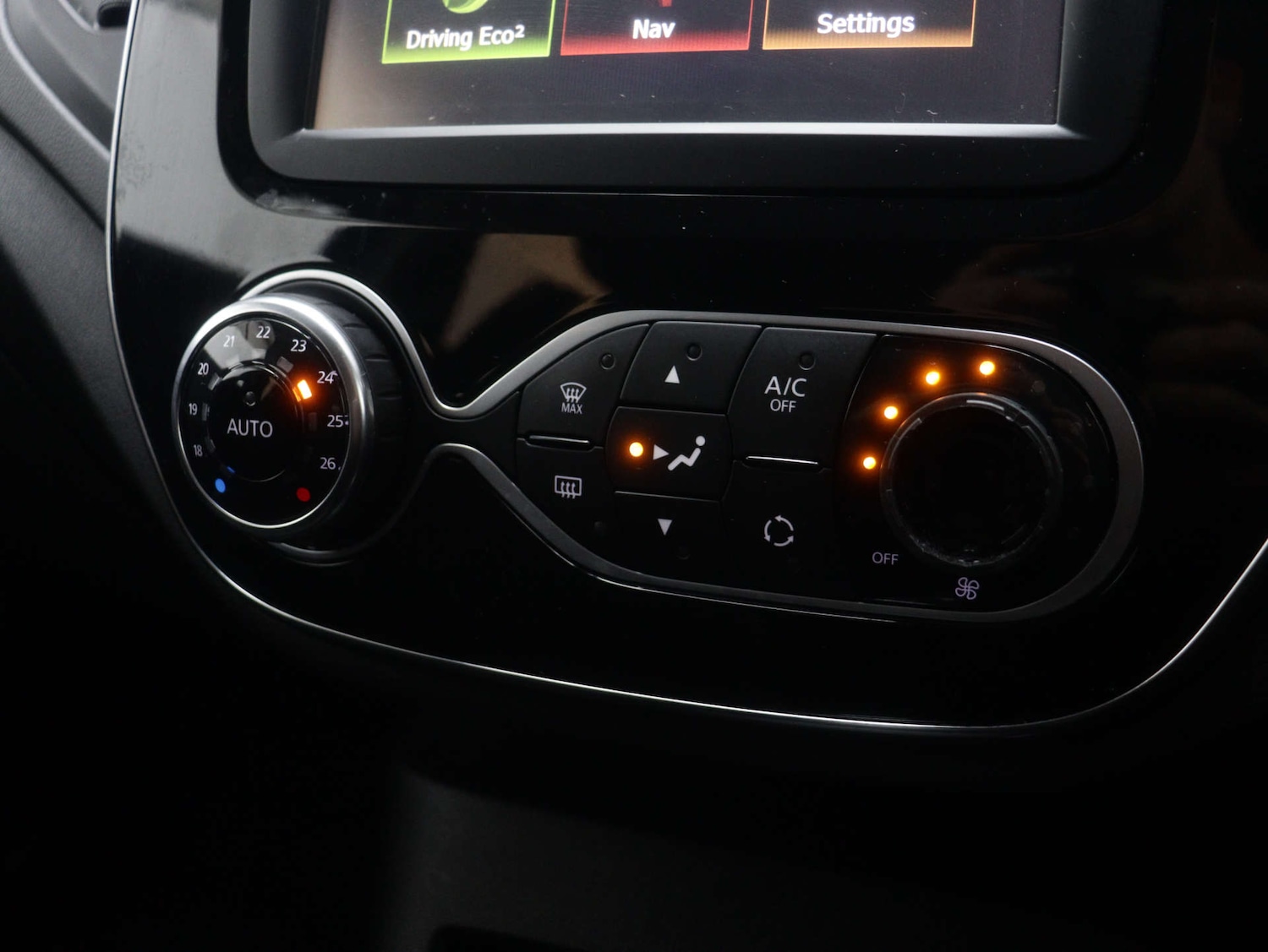 Used Renault Captur 2017 for sale - 76735831: Photo 27