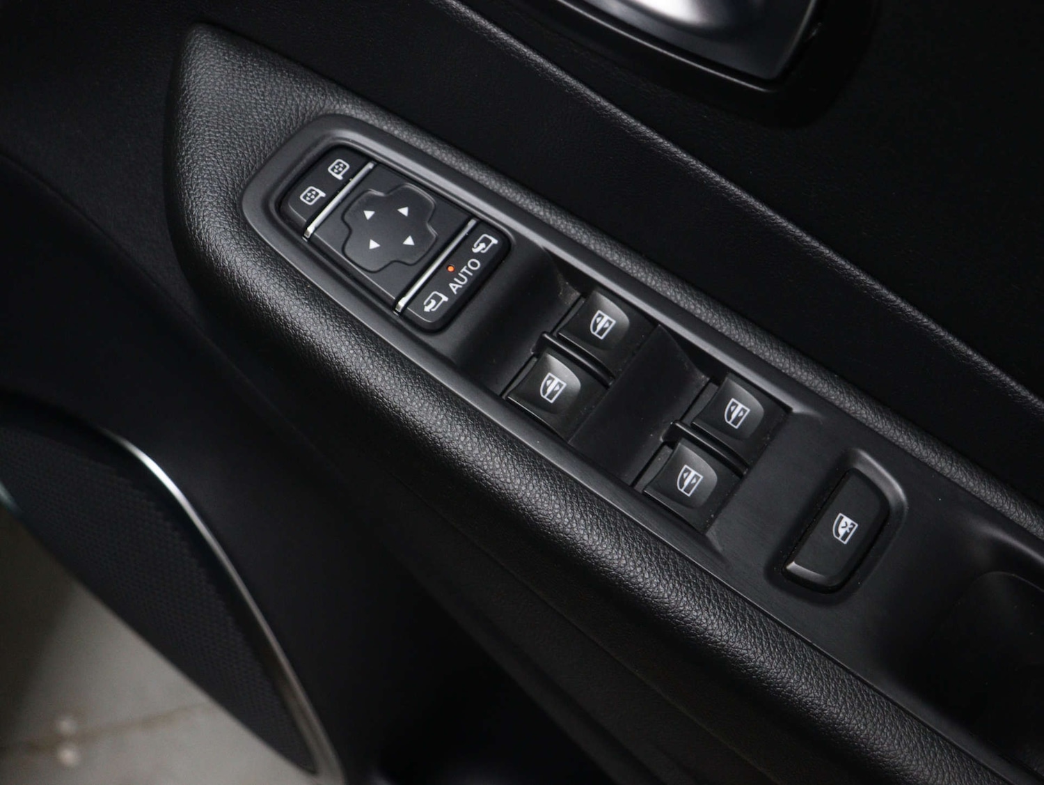 Used Renault Captur 2017 for sale - 76735831: Photo 36