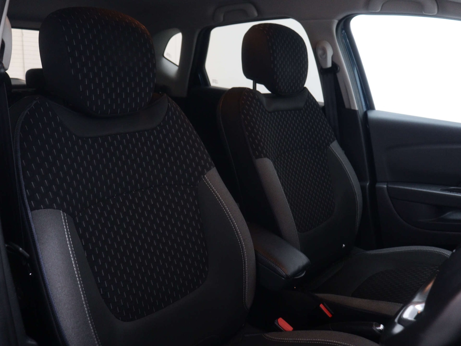 Used Renault Captur 2017 for sale - 76735831: Photo 39