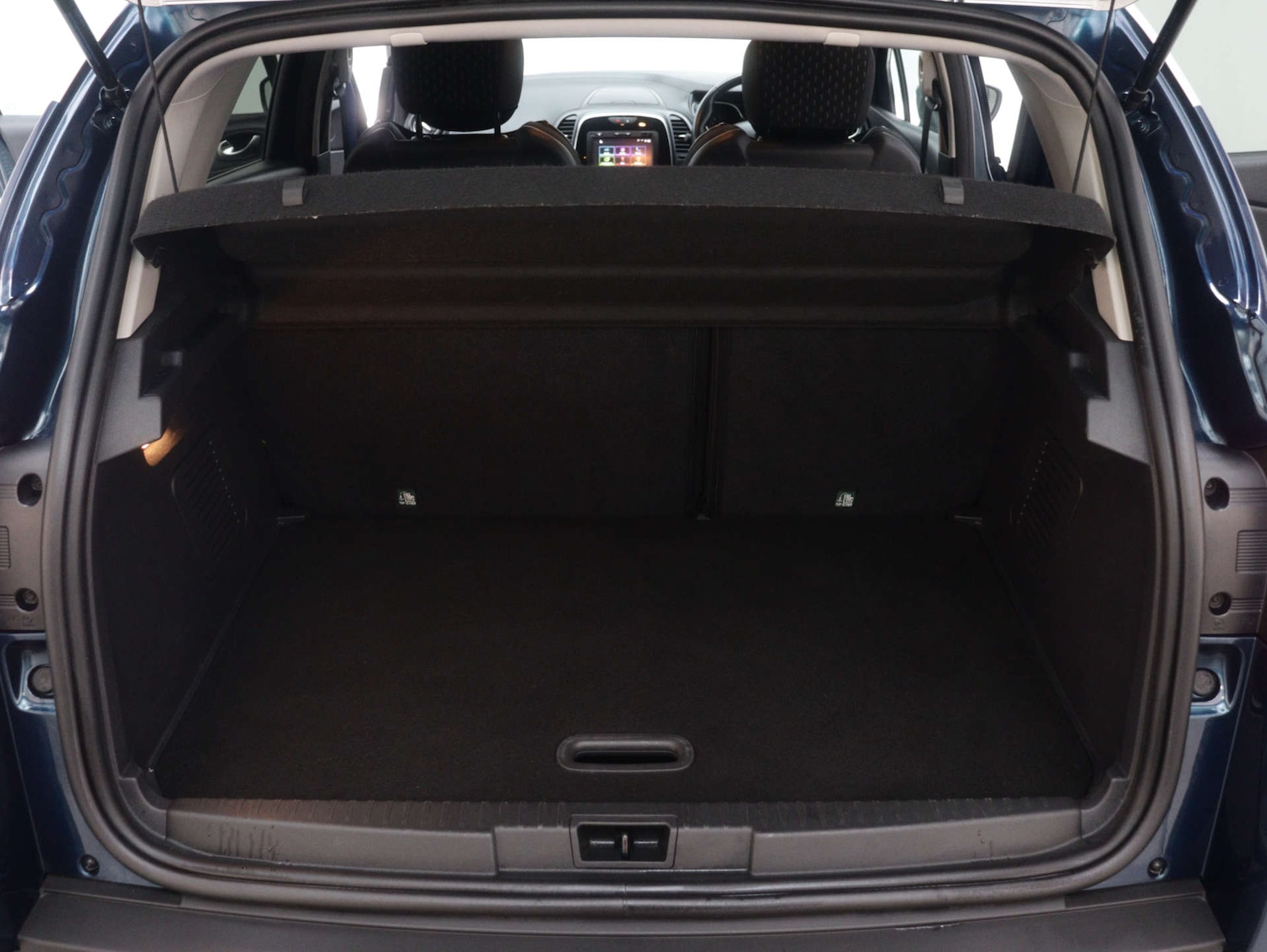 Used Renault Captur 2017 for sale - 76735831: Photo 45