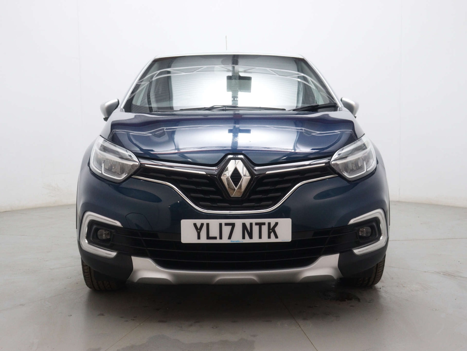 Used Renault Captur 2017 for sale - 76735831: Photo 5