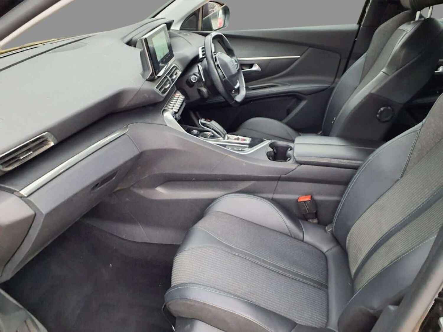 Used Peugeot 5008 2022 for sale - 76038510: Photo 9