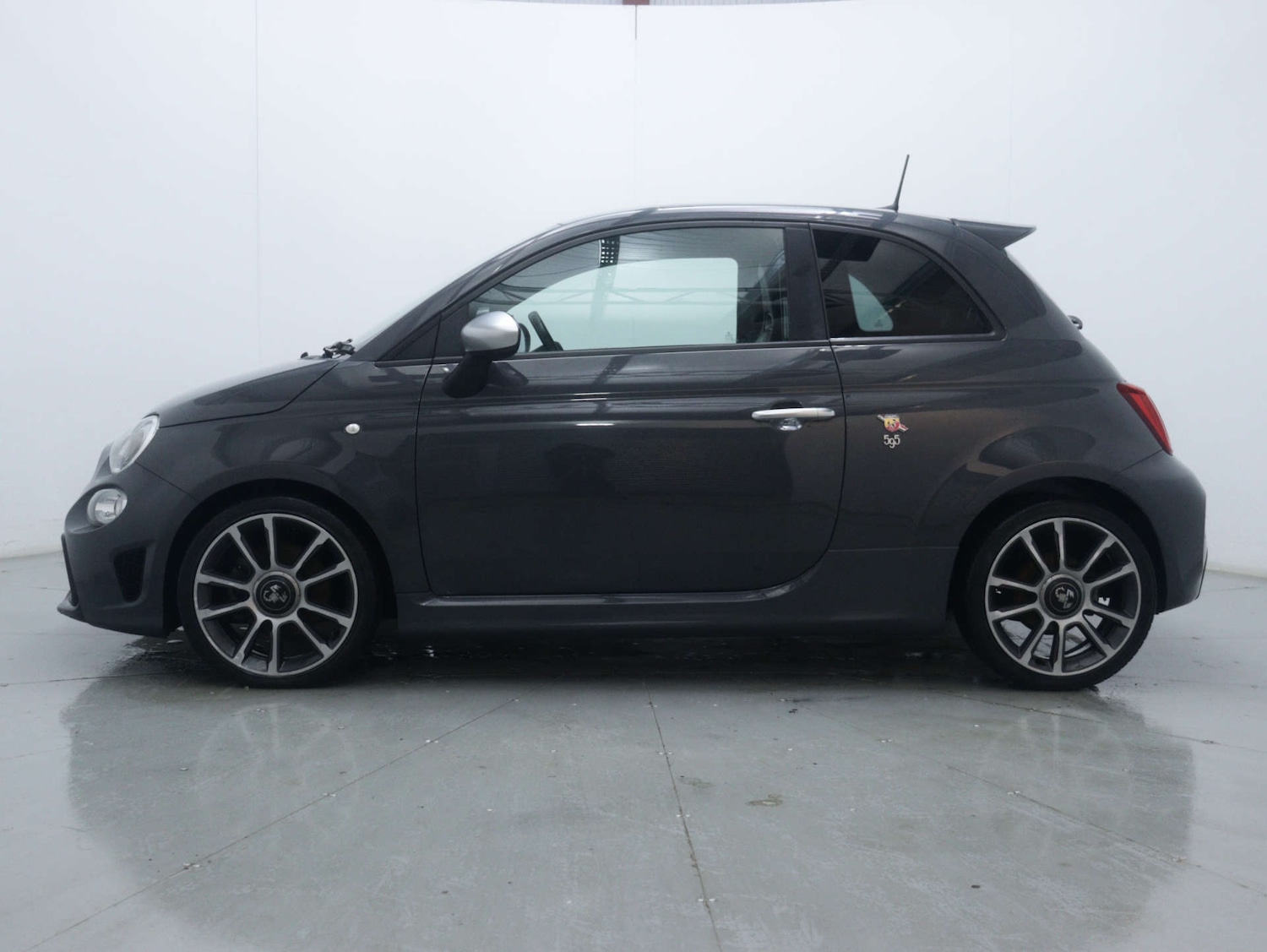 Used Abarth 595 2020 for sale - 76892322: Photo 8