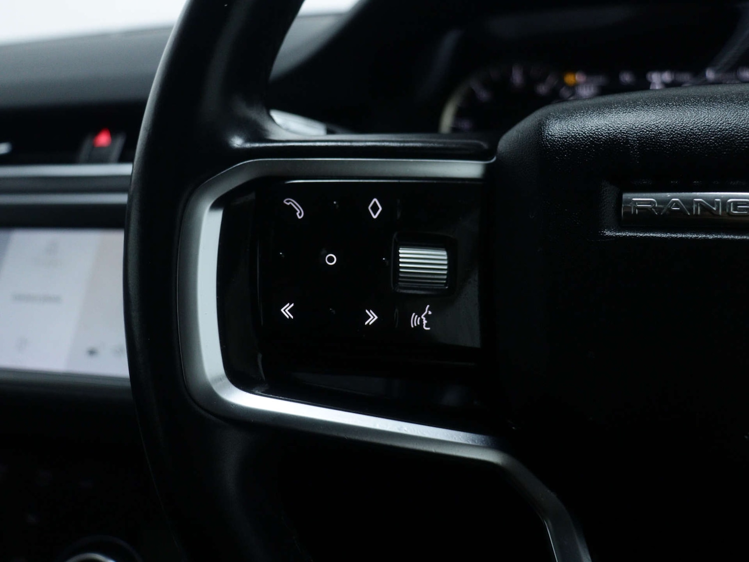 Used Land Rover Range Rover Evoque 2021 for sale - 76579687: Photo 31