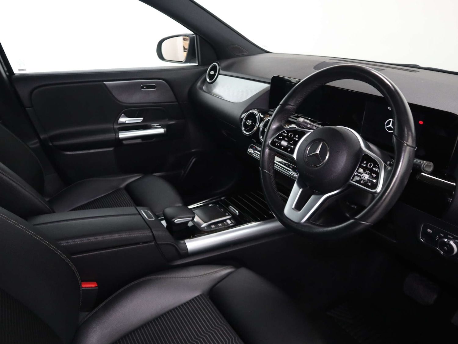 Used Mercedes-Benz GLA 2020 for sale - 76385746: Photo 31