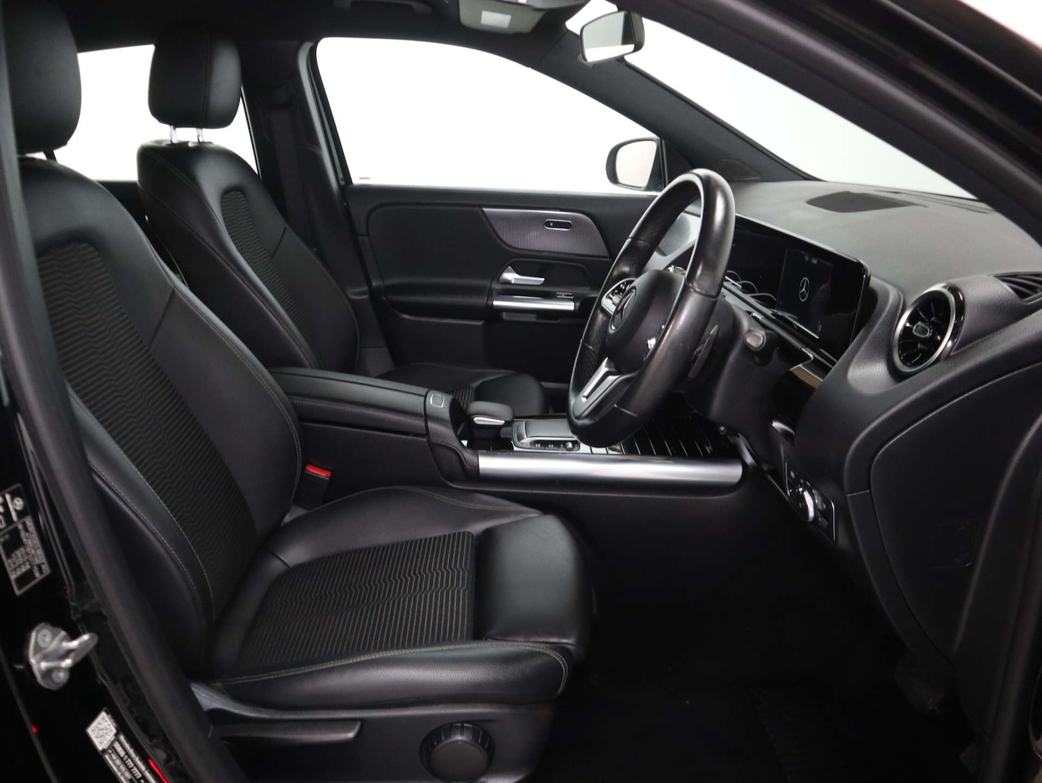 Used Mercedes-Benz GLA 2020 for sale - 76385746: Photo 32