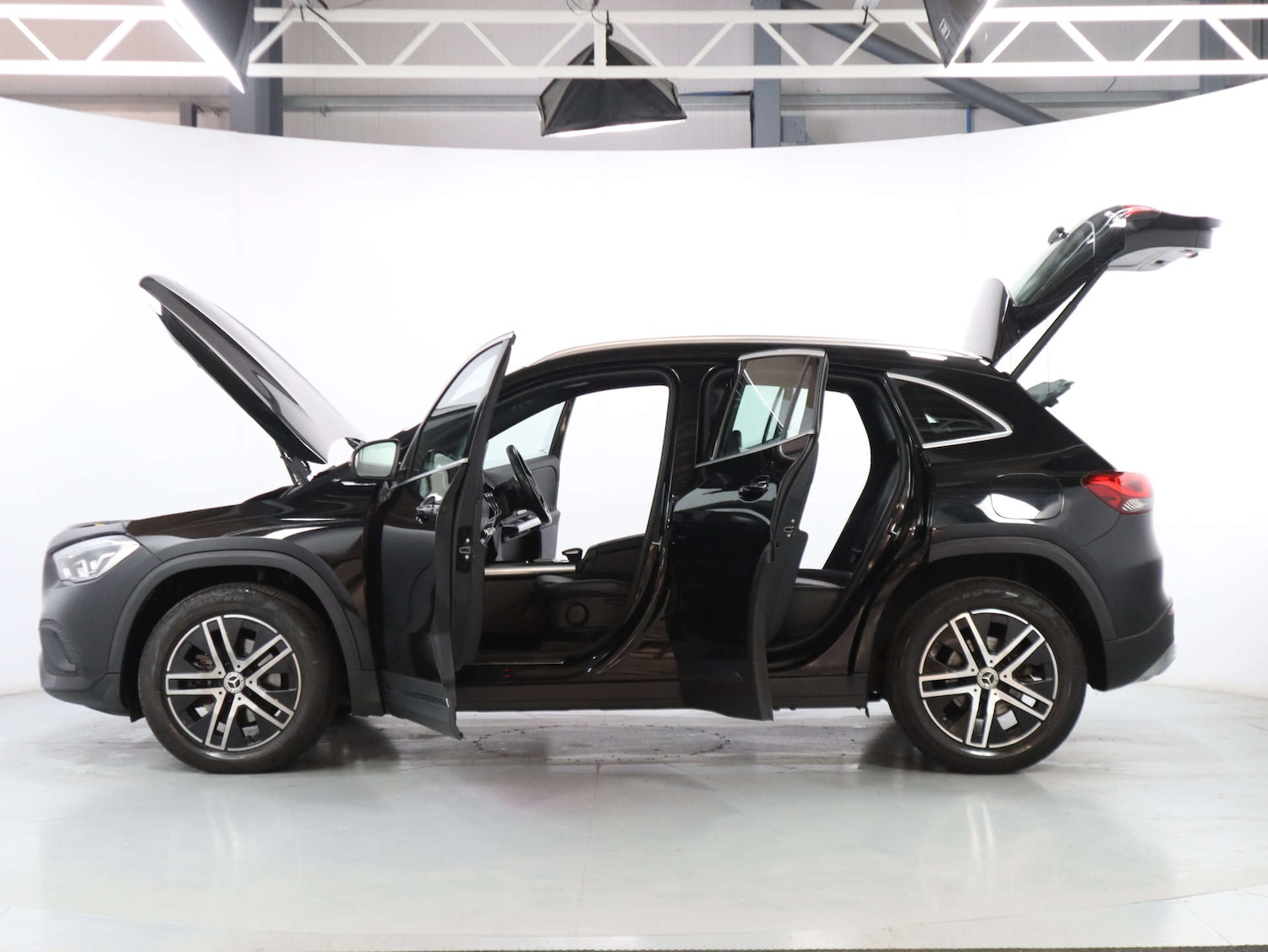 Used Mercedes-Benz GLA 2020 for sale - 76385746: Photo 46