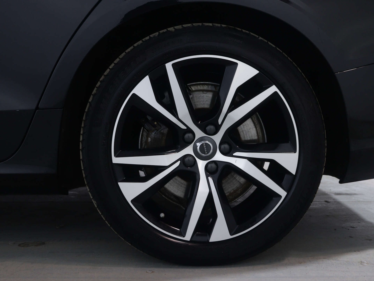 Used Volvo V60 2021 for sale - 76114496: Photo 15