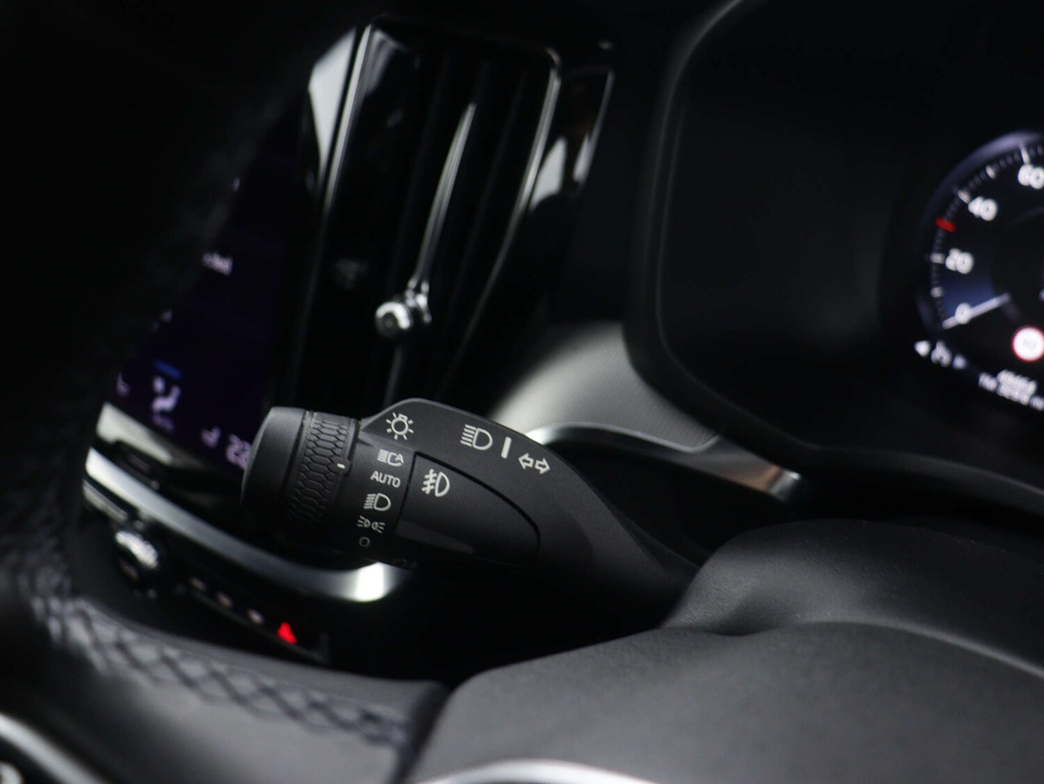 Used Volvo V60 2021 for sale - 76114496: Photo 36