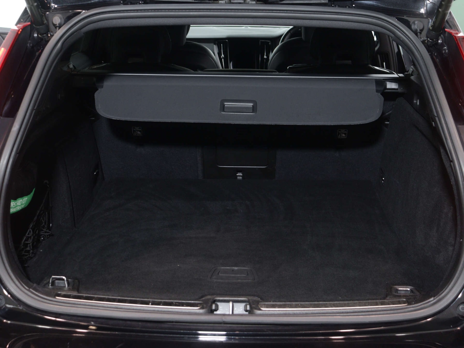 Used Volvo V60 2021 for sale - 76114496: Photo 52