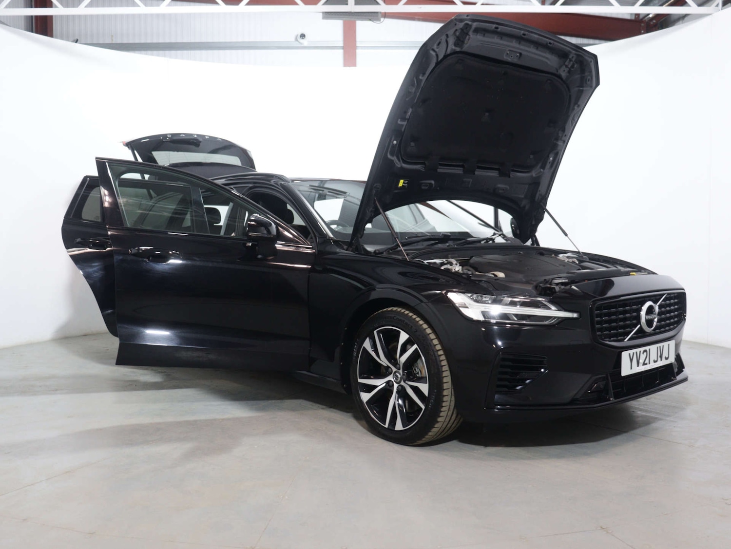 Used Volvo V60 2021 for sale - 76114496: Photo 54