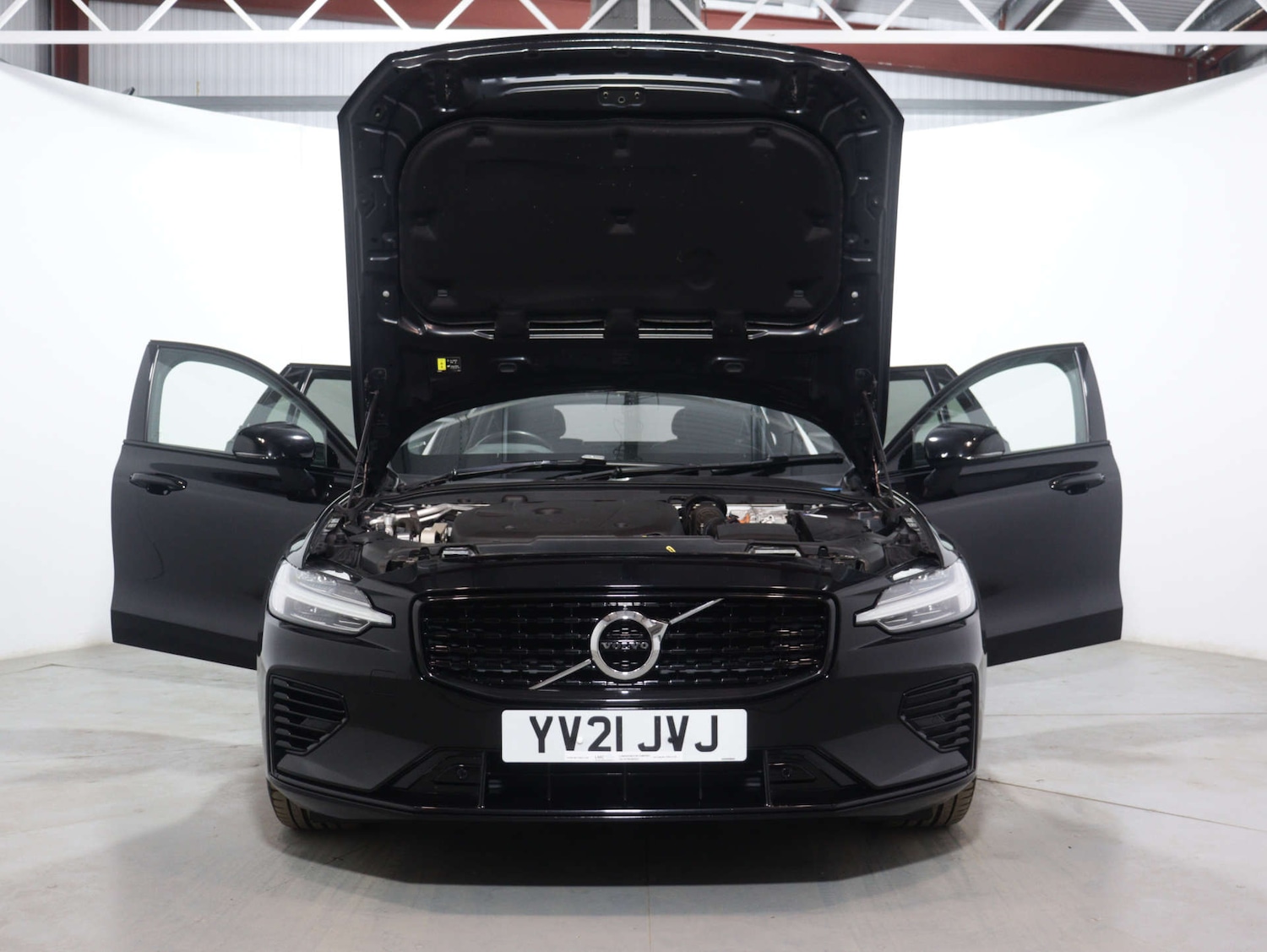 Used Volvo V60 2021 for sale - 76114496: Photo 55