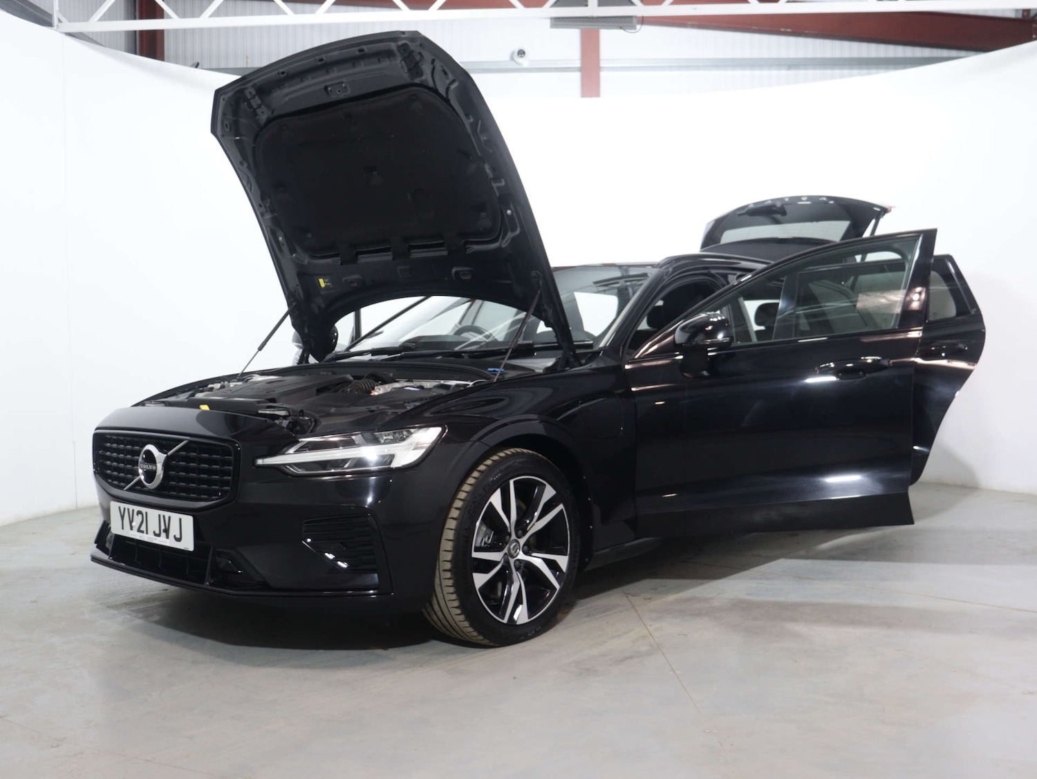 Used Volvo V60 2021 for sale - 76114496: Photo 56