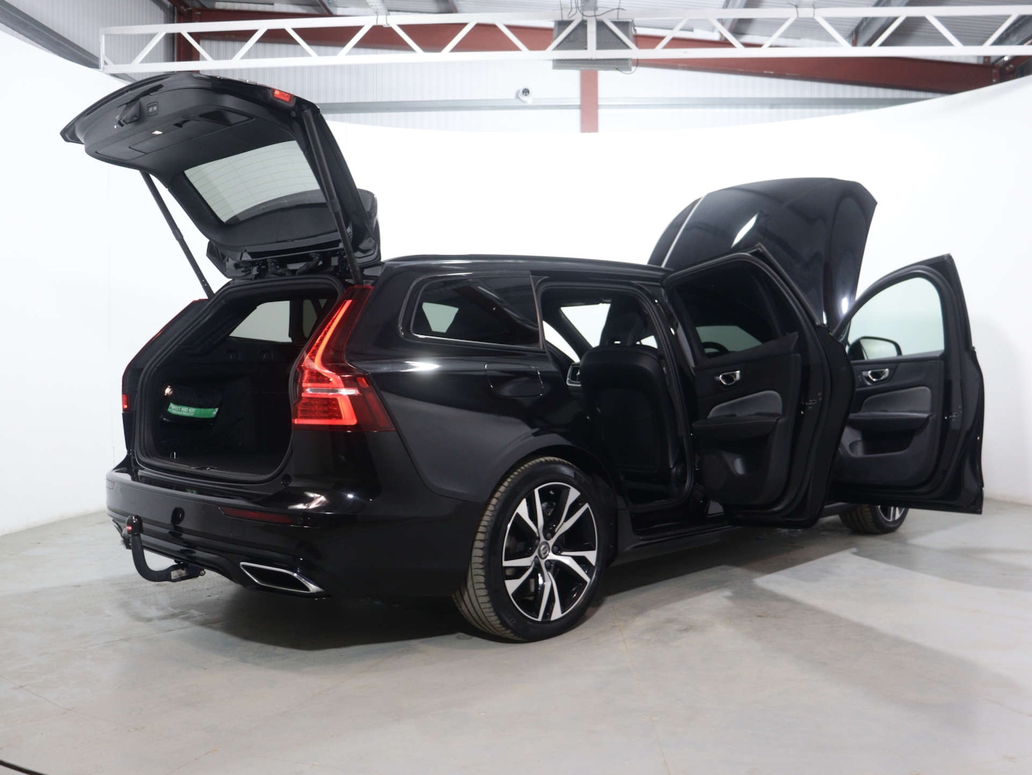 Used Volvo V60 2021 for sale - 76114496: Photo 60