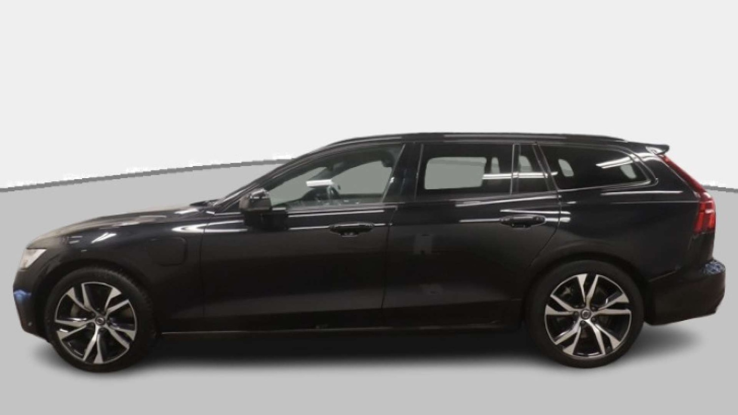 Used Volvo V60 2021 for sale - 76114496: Photo 9