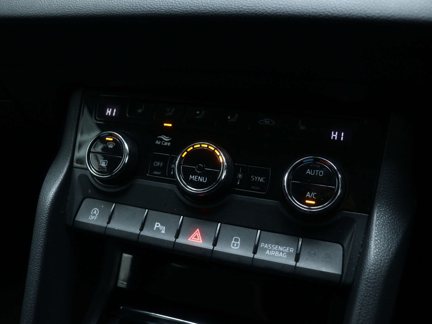 Used Skoda Karoq 2018 for sale - 77087307: Photo 29