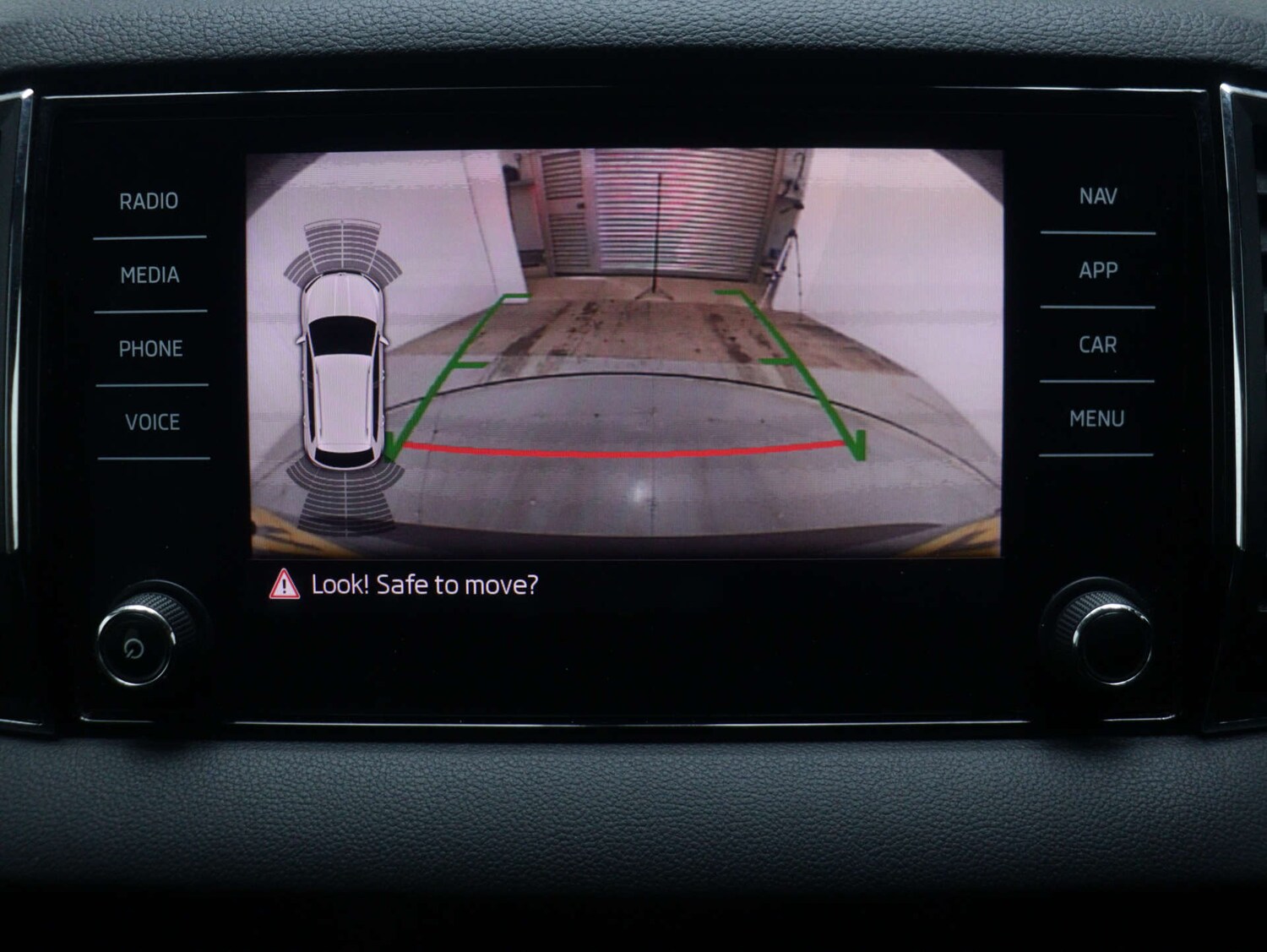 Used Skoda Karoq 2018 for sale - 77087307: Photo 38