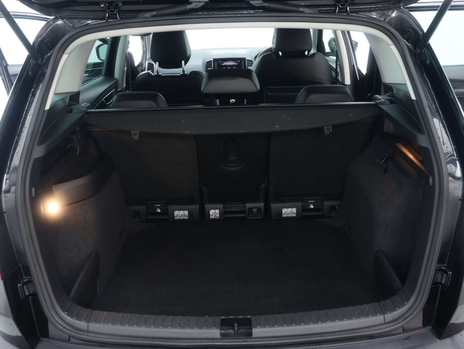 Used Skoda Karoq 2018 for sale - 77087307: Photo 49