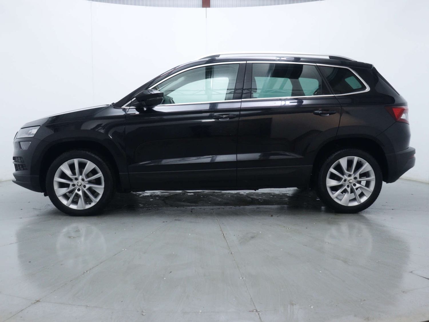 Used Skoda Karoq 2018 for sale - 77087307: Photo 8