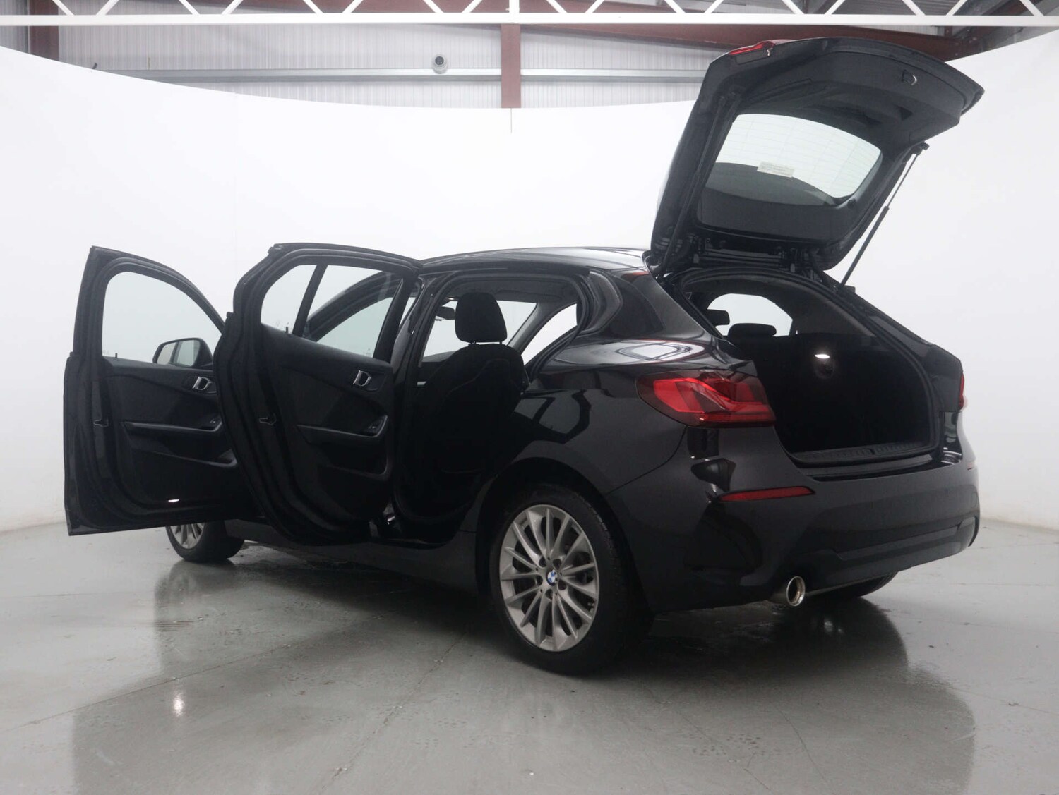 Used BMW 1 Series 2024 for sale - 76414877: Photo 60
