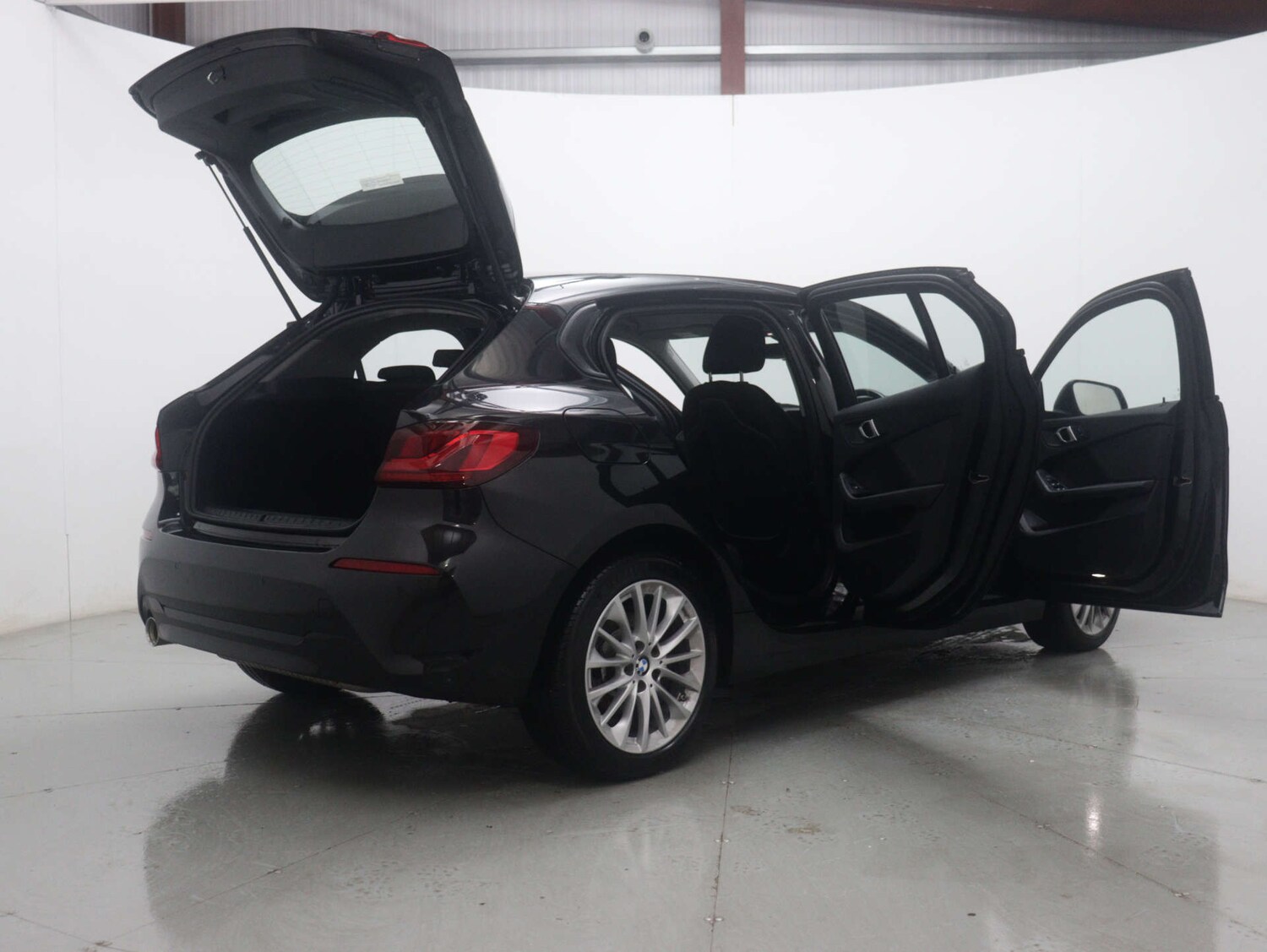 Used BMW 1 Series 2024 for sale - 76414877: Photo 62