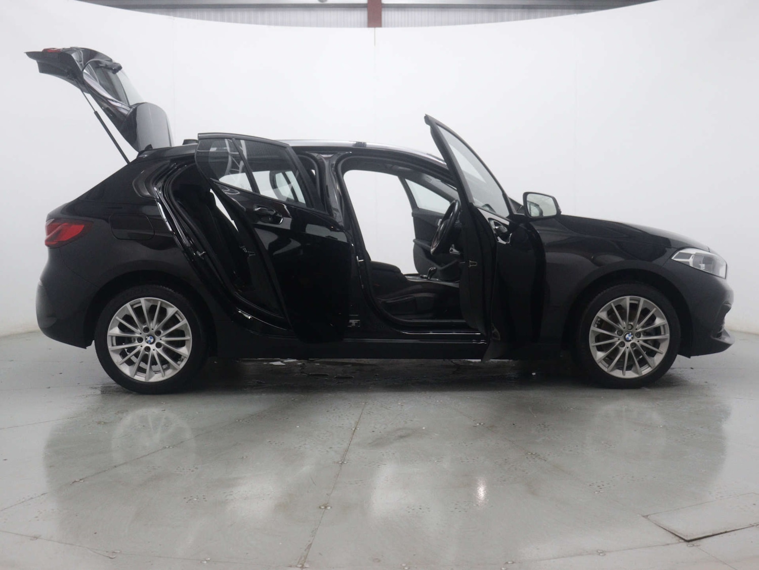 Used BMW 1 Series 2024 for sale - 76414877: Photo 63