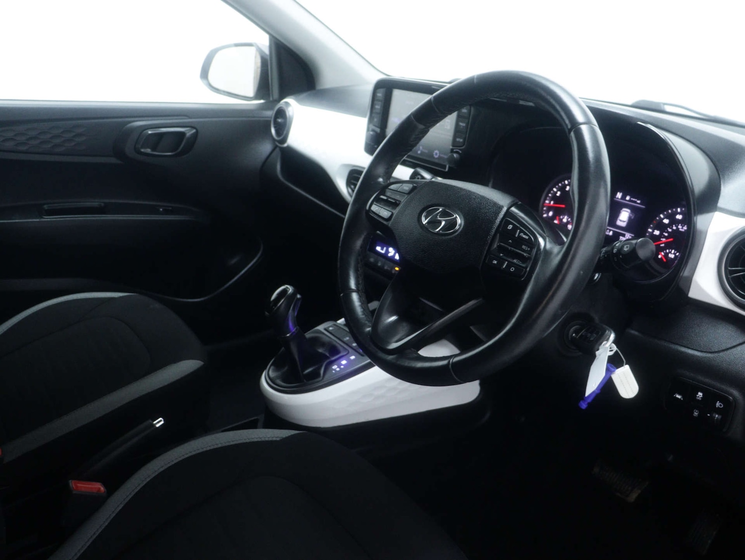 Used Hyundai i10 2022 for sale - 76969184: Photo 35