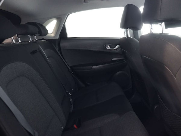 Used Hyundai KONA 2021 for sale - 76105316: Photo 47