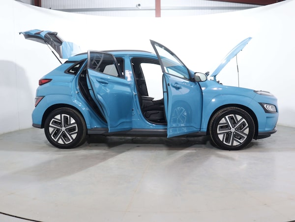 Used Hyundai KONA 2021 for sale - 76105316: Photo 57