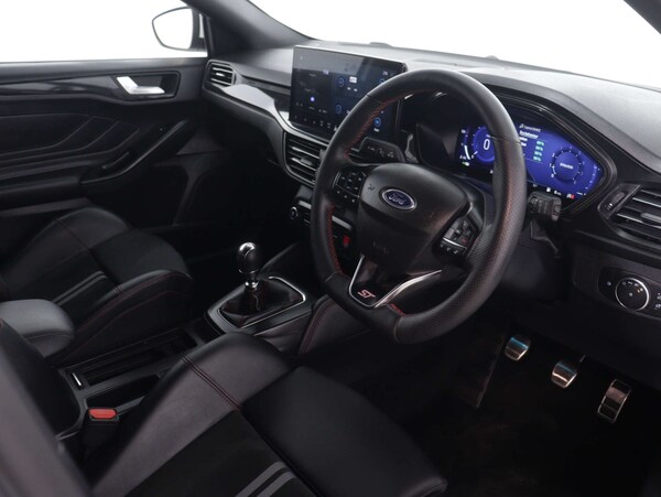 Used Ford Focus 2023 for sale - 74981461: Photo 30