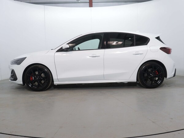 Used Ford Focus 2023 for sale - 74981461: Photo 7