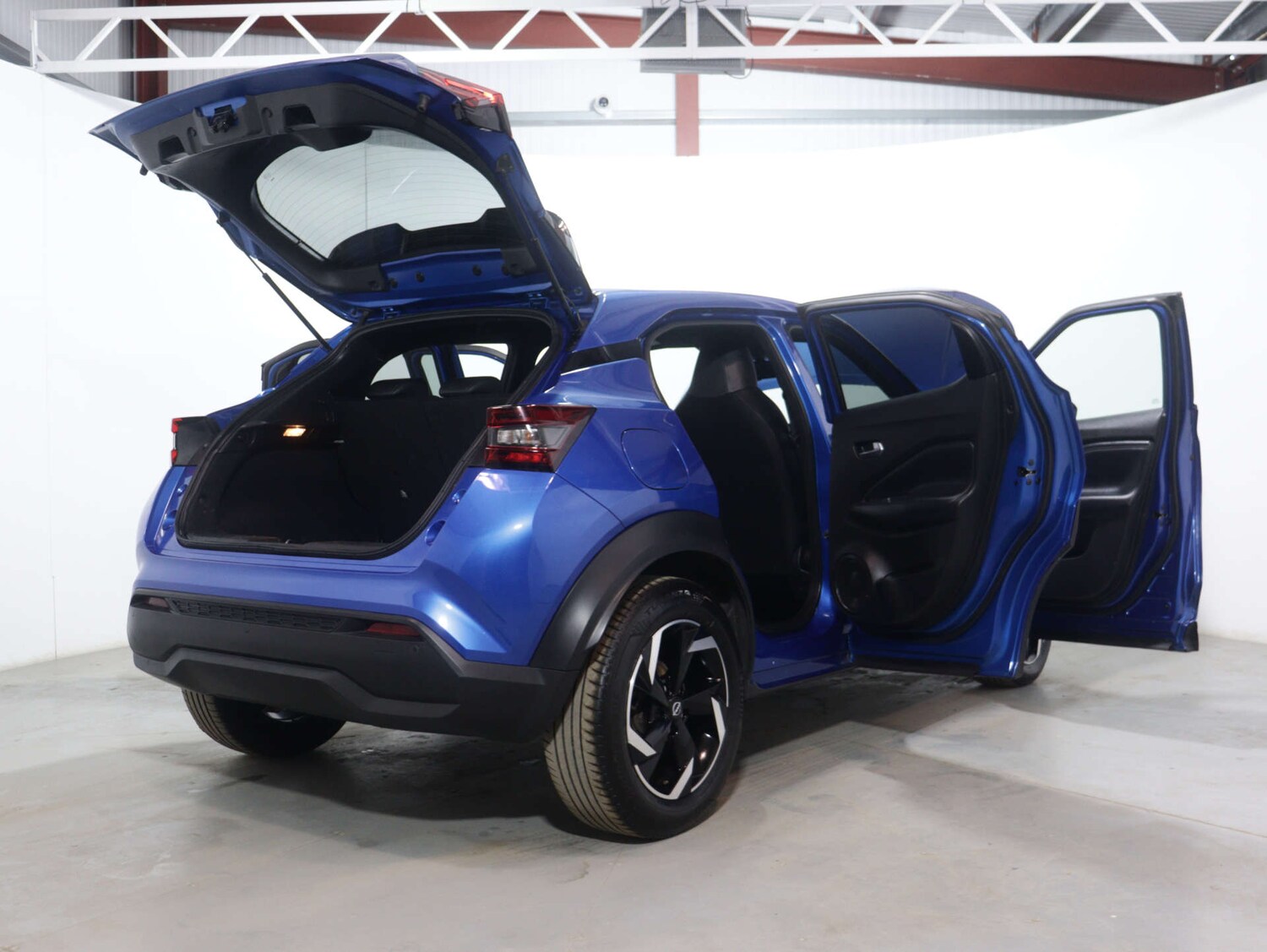Used Nissan Juke 2024 for sale - 75893679: Photo 53