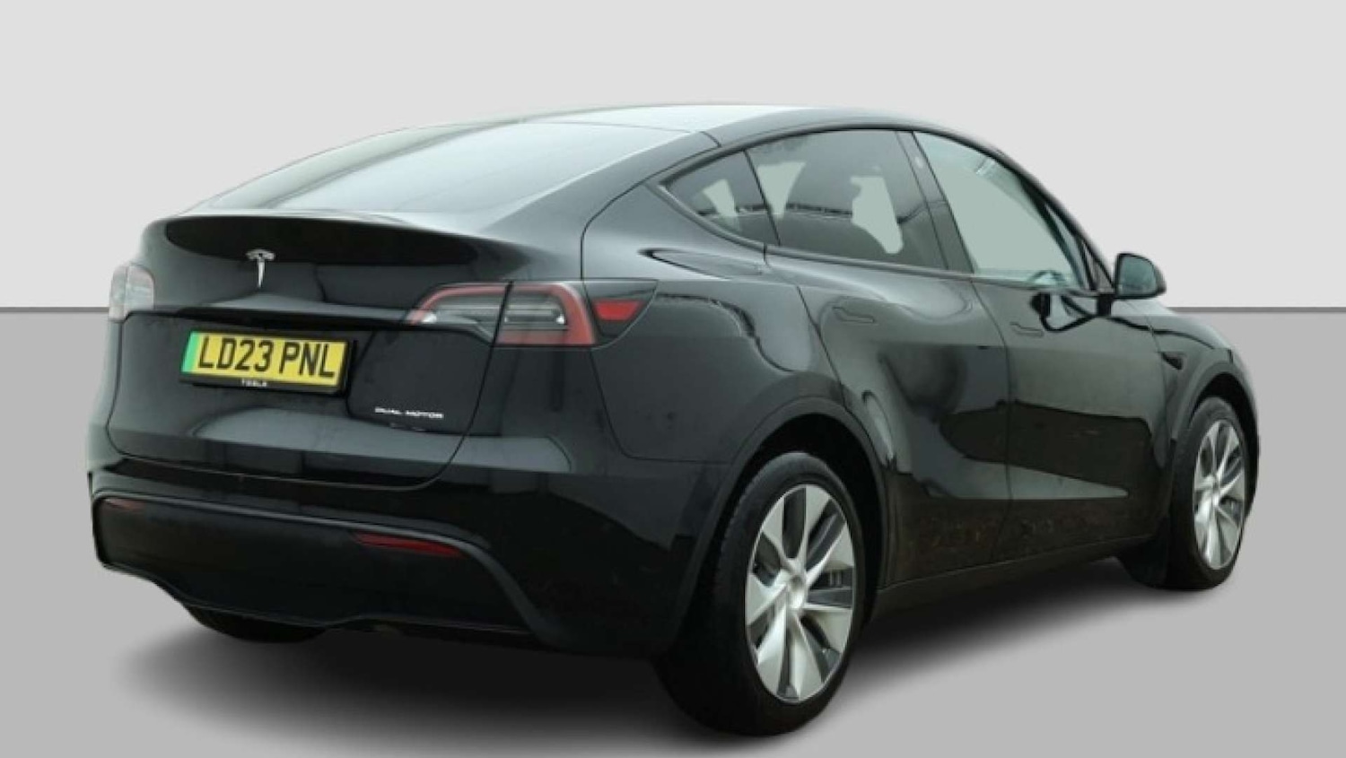Used Tesla Model Y 2023 for sale - 77775391: Photo 8