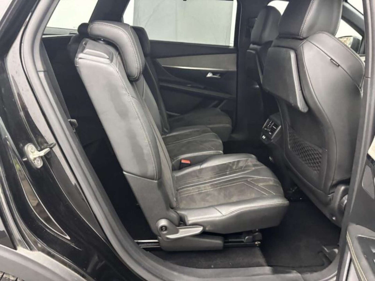 Used Peugeot 5008 2020 for sale - 77715618: Photo 8