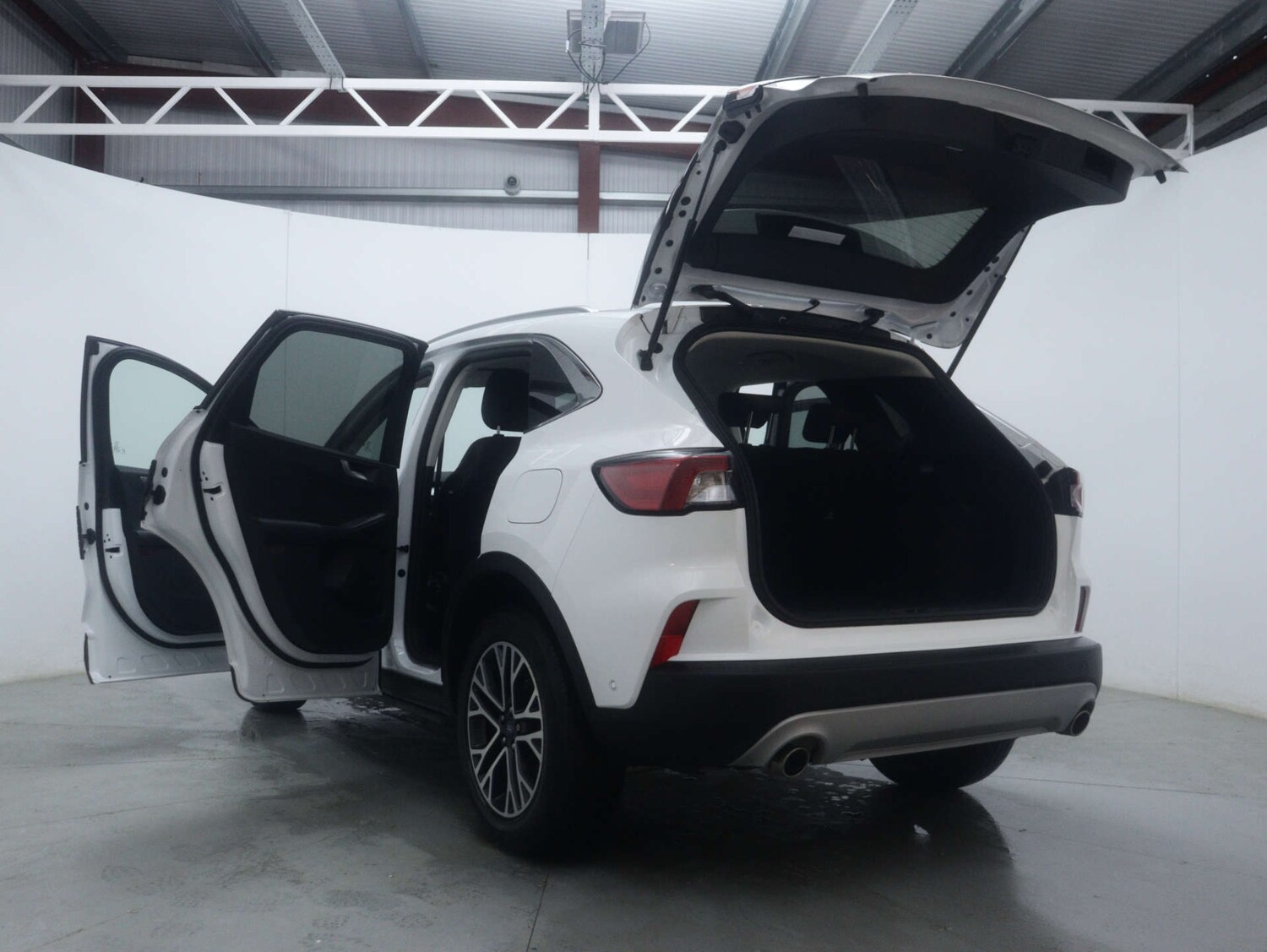 Used Ford Kuga 2020 for sale - 77406089: Photo 54