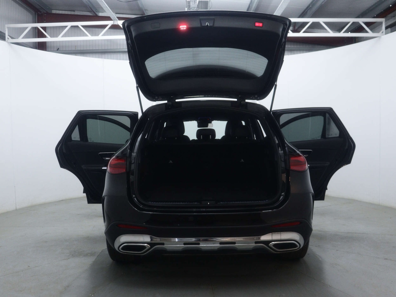 Used Mercedes-Benz GLC 2023 for sale - 77364226: Photo 59