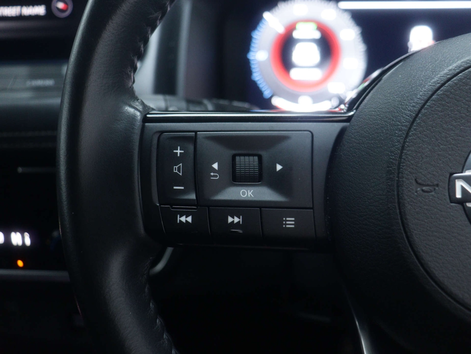 Used Nissan X-Trail 2024 for sale - 77490174: Photo 40