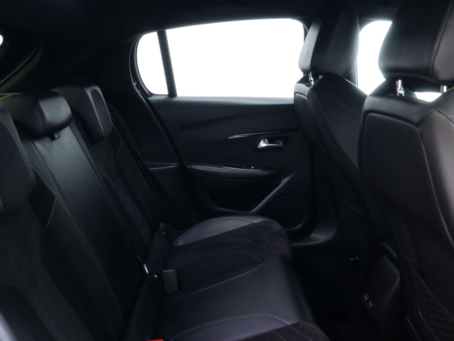 Used Peugeot 208 2022 for sale - 76363963: Photo 48