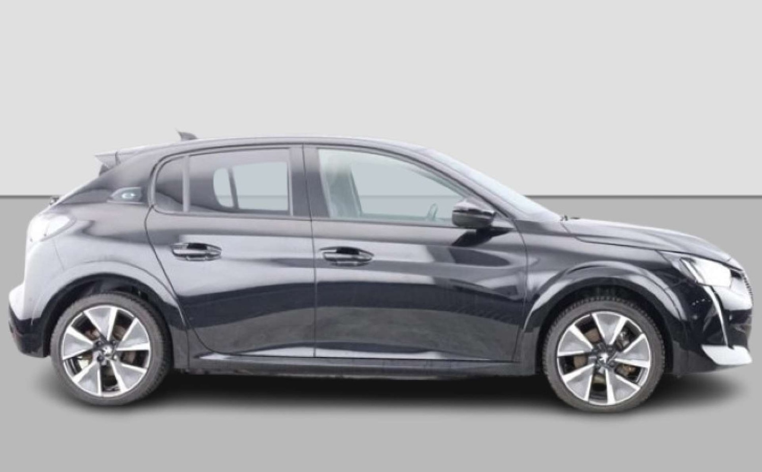 Used Peugeot 208 2022 for sale - 76363963: Photo 5