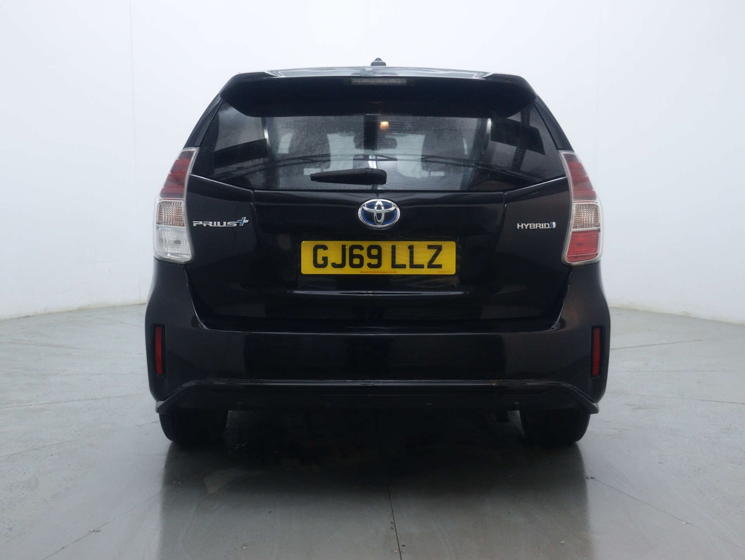 Used Toyota Prius+ 2019 for sale - 77180045: Photo 10