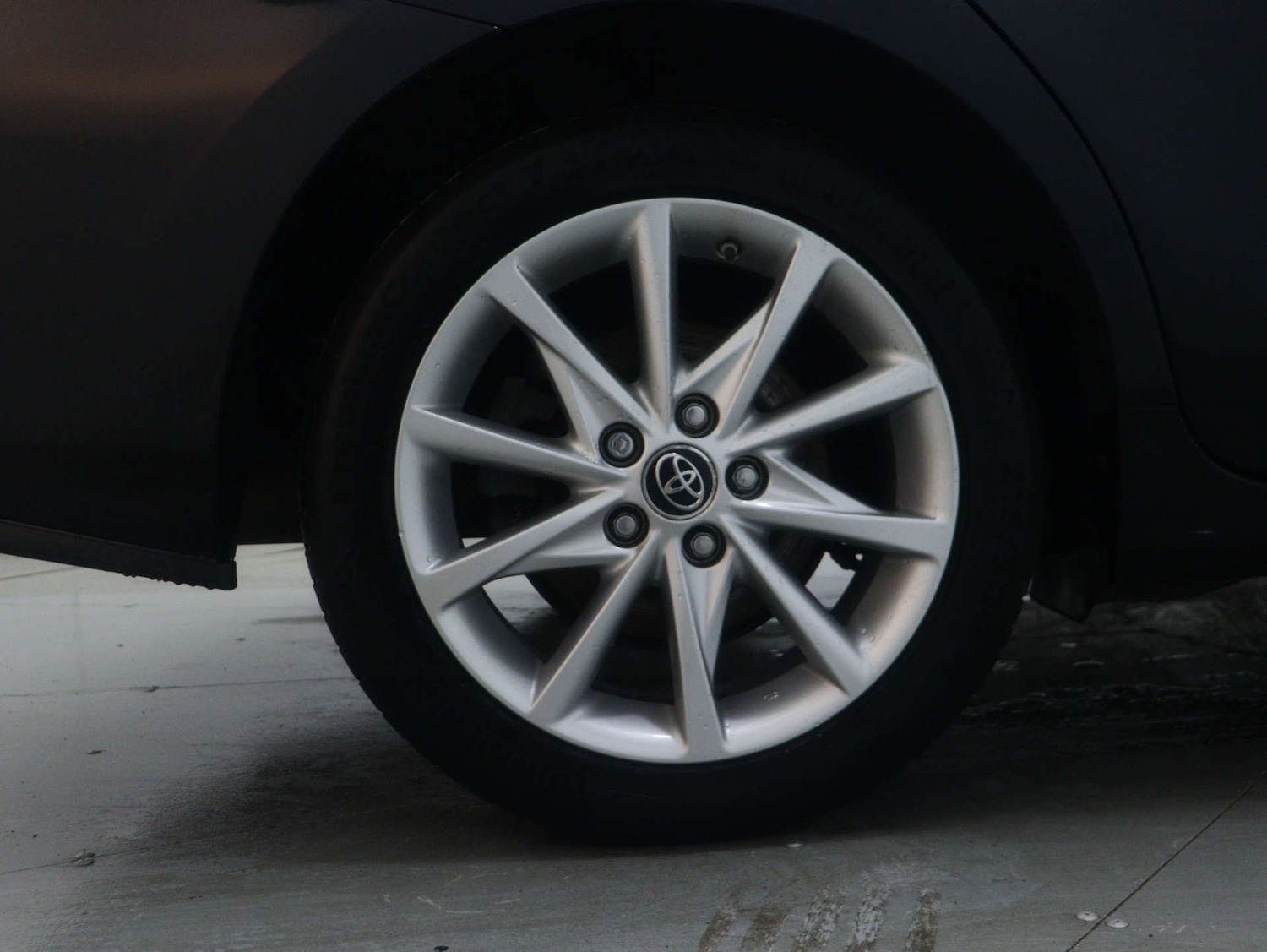 Used Toyota Prius+ 2019 for sale - 77180045: Photo 13